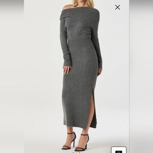 Astr The Label Elegant Gray Off-Shoulder Knit Dress
